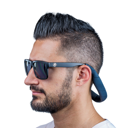 FLOATING EYEWEAR RETAINER
